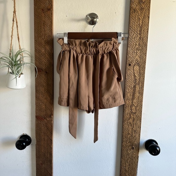 Better Together Paper Bag Shorts Women’s - Picture 10 of 10